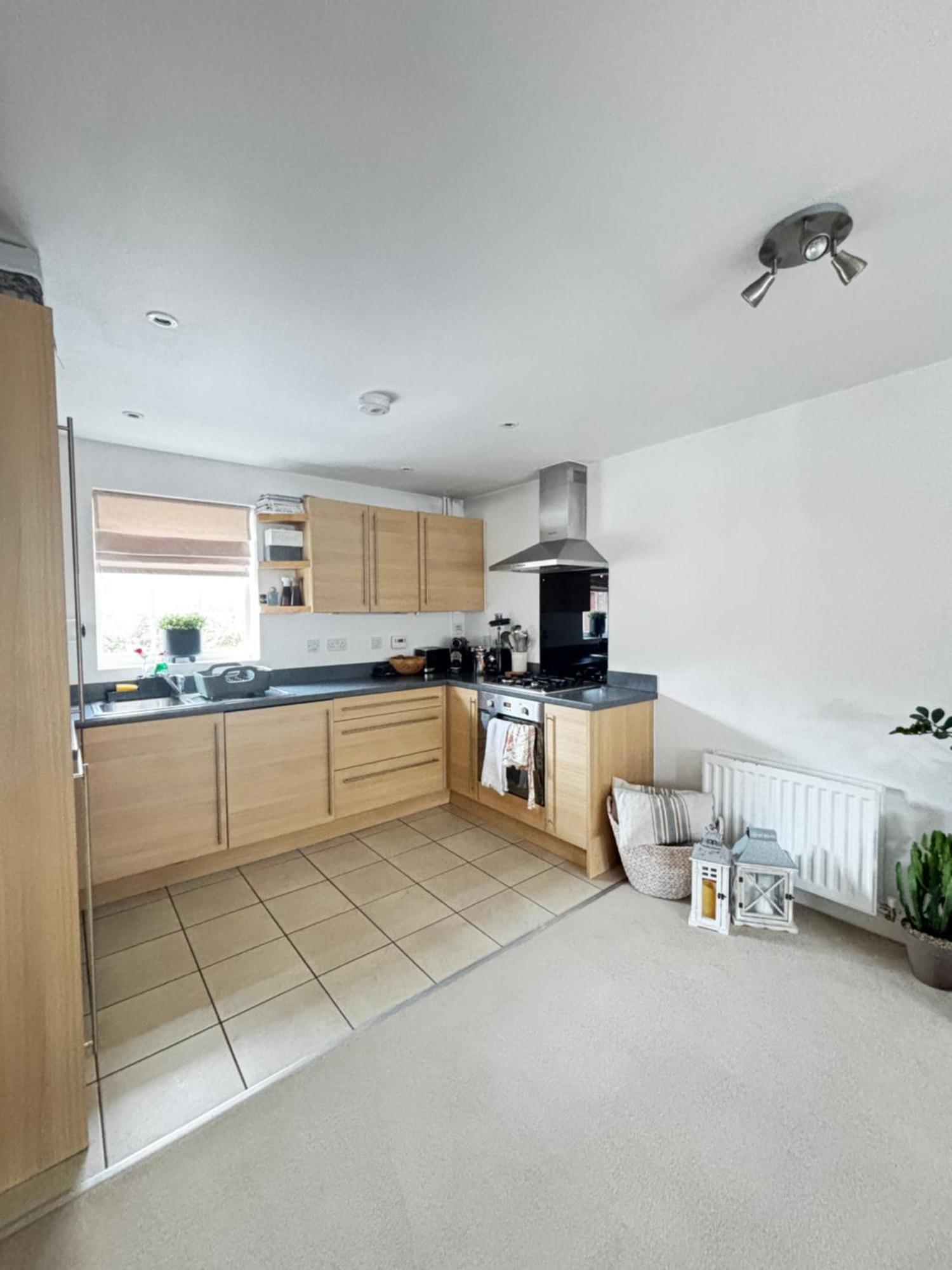 Delux Room With Private Parking, Sleeps 2, Perfect For Cotswold Getaway, Easy A419 Access Blunsdon Exteriér fotografie